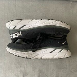 Women's HOKA Clifton | 9.5